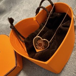 hermes scarf ring with 18k gold chain